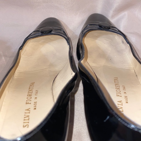 Silvia Fiorentina 7M Black Leather Heels - Picture 10 of 15